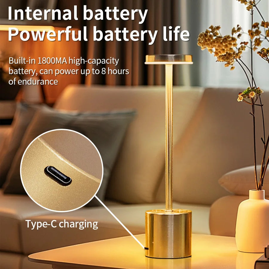 Lámpara de mesa LED con sensor táctil simple: recargable y elegante